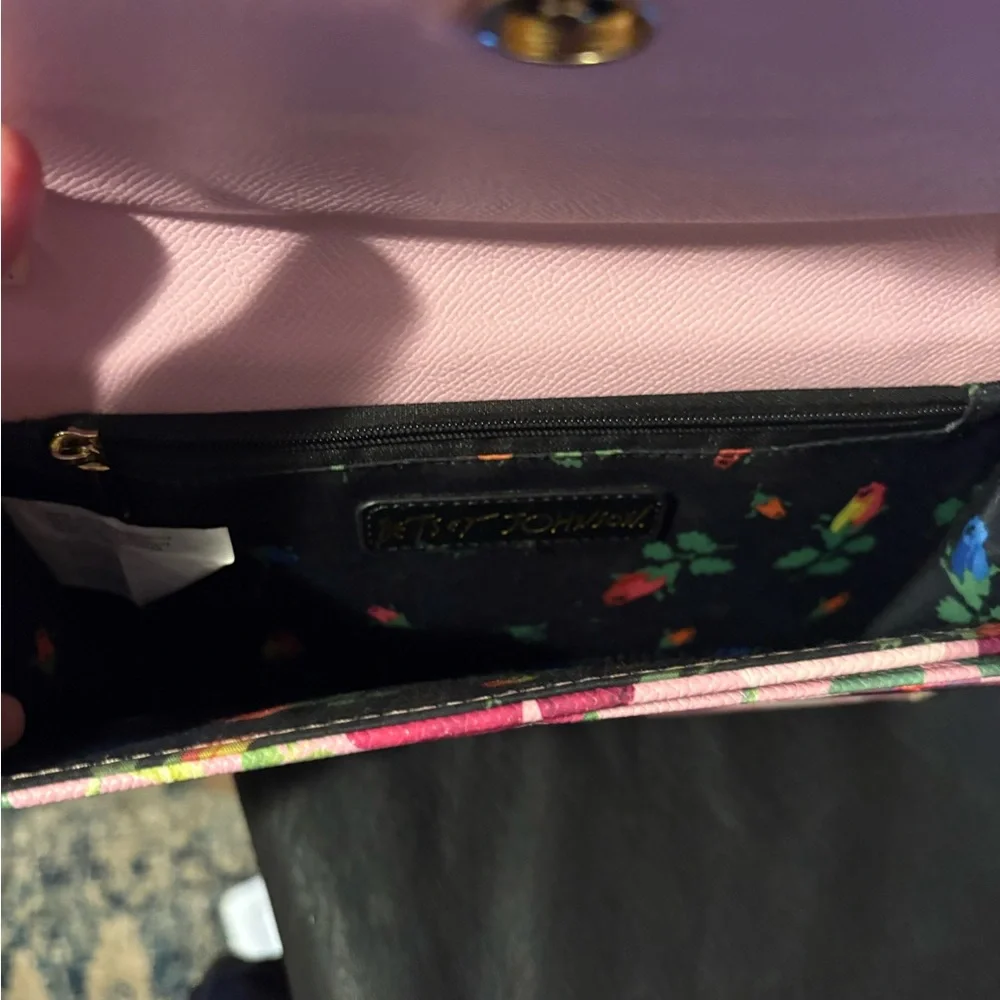 Betsey Johnson Pink Floral Crossbody Bag - Picture 4 of 10